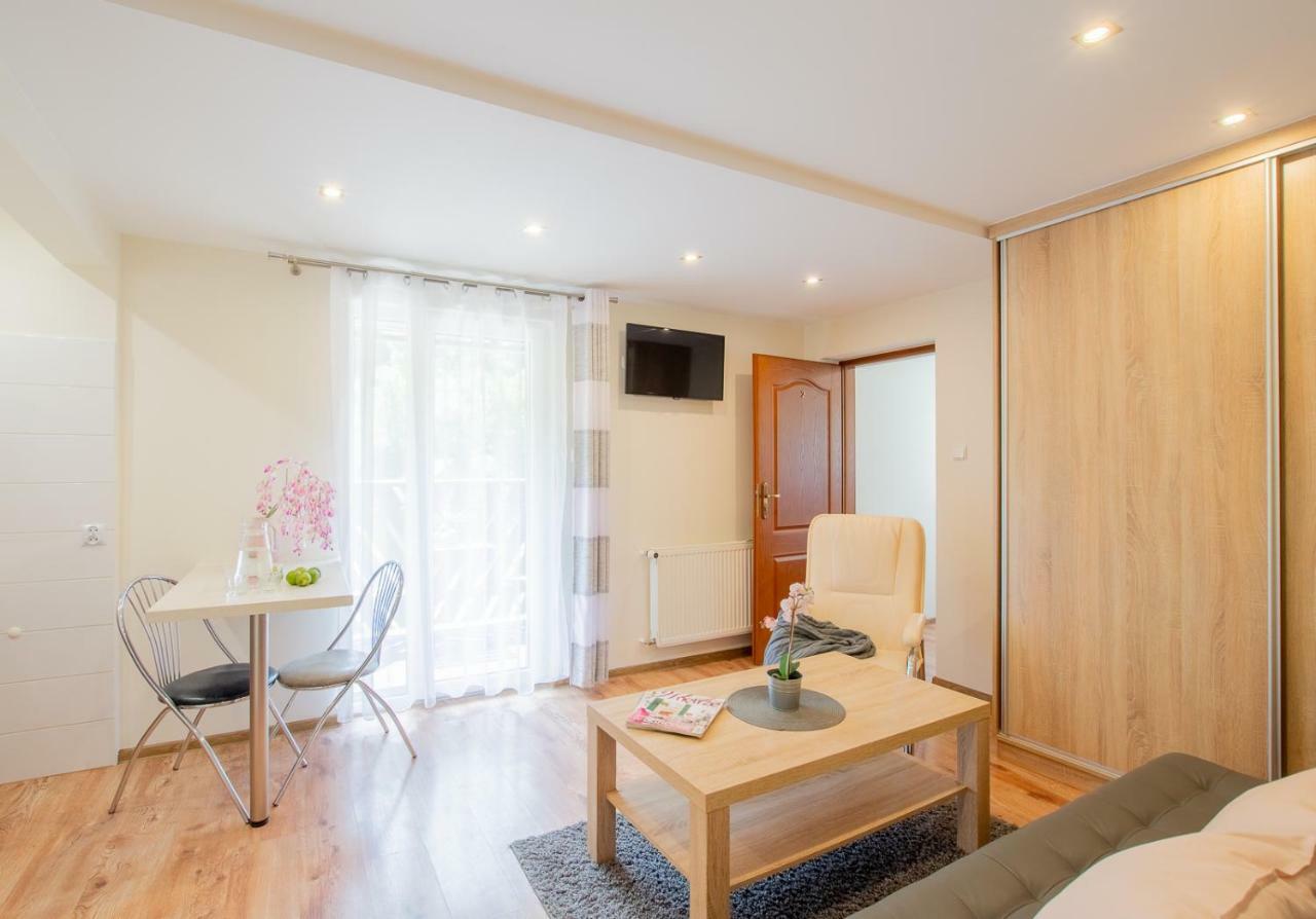 Apartament I Pokoje Goscinne U Lusi Wisla Bagian luar foto