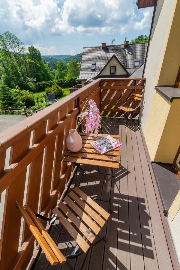 Apartament I Pokoje Goscinne U Lusi Wisla Bagian luar foto